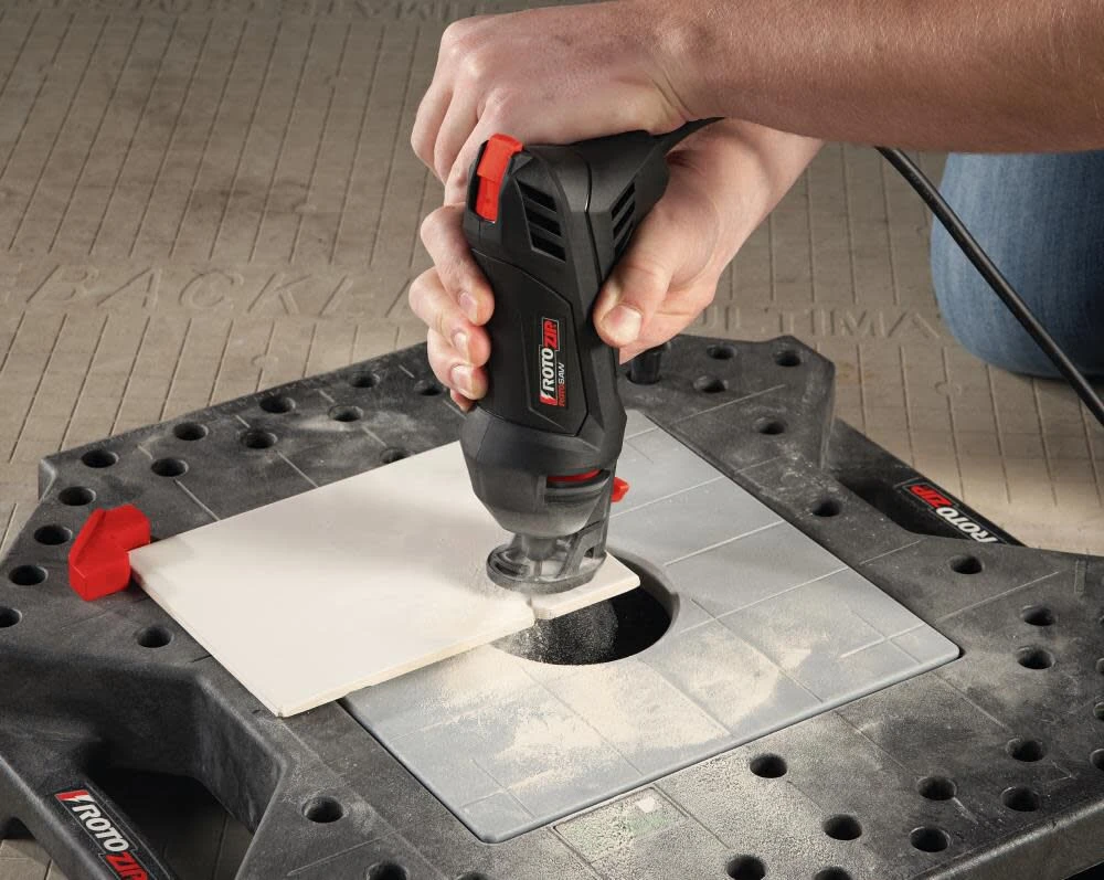 RotoZip SS355-10 Spiral Saw Kit 6 RotoZip SS355-10 Spiral Saw Kit - Image 6