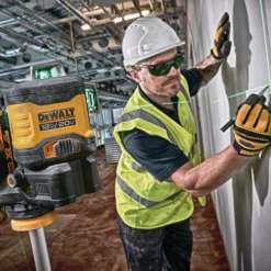 DeWalt DCLE34030GB 20V Max 3 X 360 Green Line Laser (Tool Only) 6 DeWalt DCLE34030GB 20V Max 3 X 360 Green Line Laser (Tool Only) -Home Tools Store image cdfa5284 7bdc 46bd 8a7f 0fe5216012f0